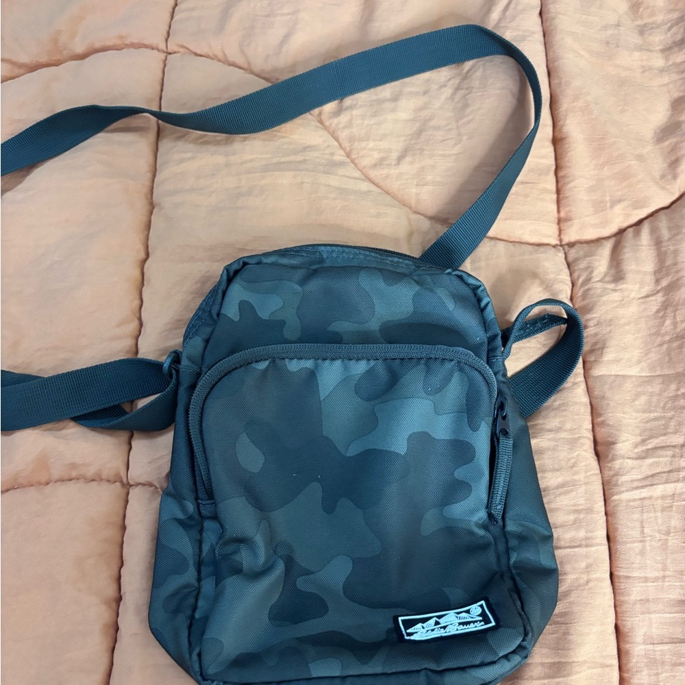 Eddie Bauer Gray Camouflage Messenger Bag